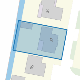 Perceel URT00-F-2823