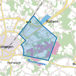 Verspreide huizen Veldmaat ten zuiden van de spoorlijn